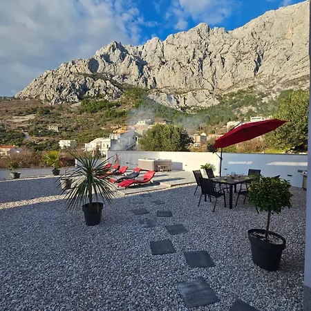 アパート Koko With Private Jacuzzi *